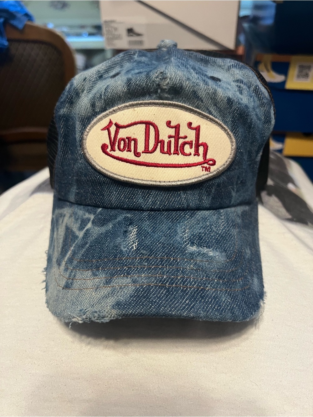 DISTRESSED FADED BLEACHED VON DUTCH ORIGINALS TRUCKER HAT